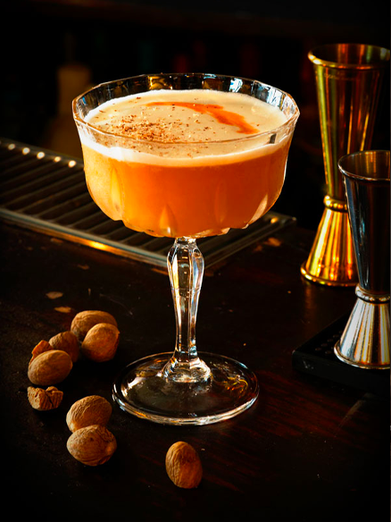 Cocktail sour à base de rhum vieux